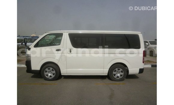 Nunua Imported Toyota Hiace Nyeupe Gari ndani ya Import - Dubai nchini Zambia Nunua Imported Toyota Hiace Nyeupe Gari ndani ya Import - Dubai nchini Zambia