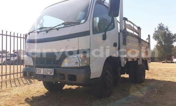 Tenga Tsaru Toyota Dyna Chena Mota in Lusaka in Zambia Tenga Tsaru Toyota Dyna Chena Mota in Lusaka in Zambia