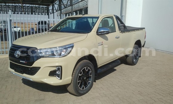 Buy Used Toyota Hilux White Car in Livingstone in Zambia Buy Used Toyota Hilux White Car in Livingstone in Zambia