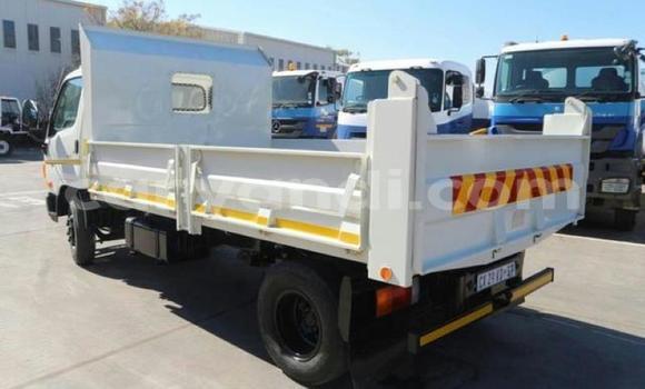 Tenga Tsaru Hyundai H200 Chena Rori in Lusaka in Zambia Tenga Tsaru Hyundai H200 Chena Rori in Lusaka in Zambia