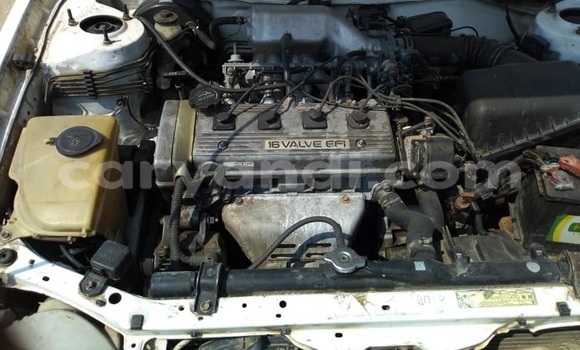 Acheter Occasion Voiture Toyota Corolla Blanc à Lusaka, Zambie Acheter Occasion Voiture Toyota Corolla Blanc à Lusaka, Zambie