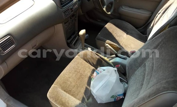 Acheter Occasion Voiture Toyota Corolla Blanc à Lusaka, Zambie Acheter Occasion Voiture Toyota Corolla Blanc à Lusaka, Zambie