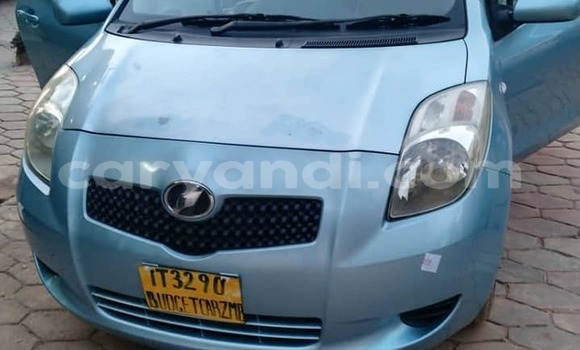 Acheter Occasion Voiture Toyota Vitz Bleu à Lusaka, Zambie Acheter Occasion Voiture Toyota Vitz Bleu à Lusaka, Zambie