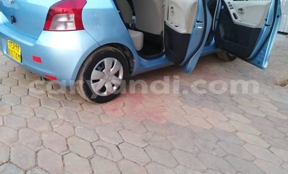 Acheter Occasion Voiture Toyota Vitz Bleu à Lusaka, Zambie Acheter Occasion Voiture Toyota Vitz Bleu à Lusaka, Zambie