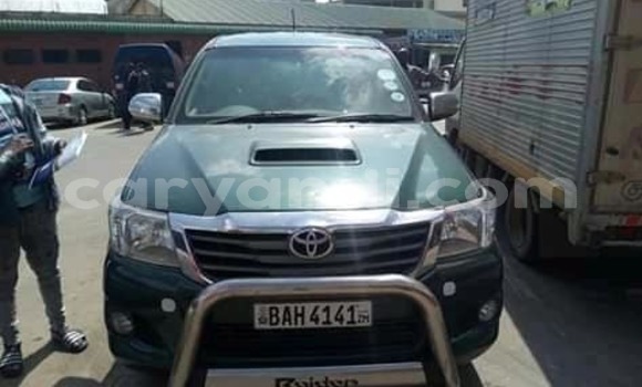 Acheter Occasion Voiture Toyota Hilux Vert à Lusaka, Zambie Acheter Occasion Voiture Toyota Hilux Vert à Lusaka, Zambie