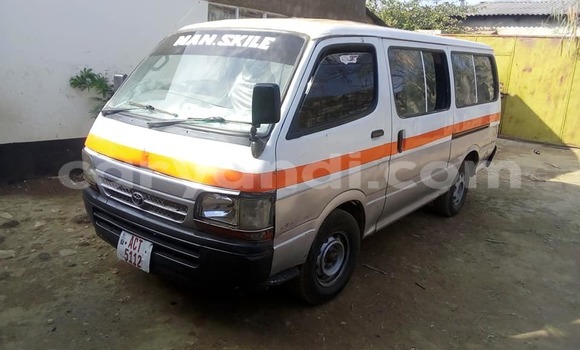 Acheter Occasion Voiture Toyota Hiace Autre à Lusaka, Zambie Acheter Occasion Voiture Toyota Hiace Autre à Lusaka, Zambie