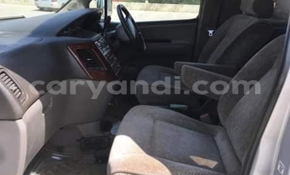 Acheter Occasion Voiture Nissan Elgrand Gris à Lusaka, Zambie Acheter Occasion Voiture Nissan Elgrand Gris à Lusaka, Zambie