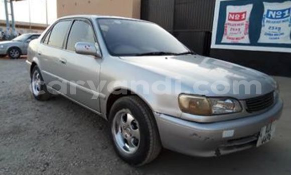 Acheter Occasion Voiture Toyota Corolla Gris à Lusaka, Zambie Acheter Occasion Voiture Toyota Corolla Gris à Lusaka, Zambie