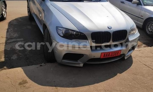 Acheter Occasion Voiture BMW X6 Gris à Lusaka, Zambie Acheter Occasion Voiture BMW X6 Gris à Lusaka, Zambie