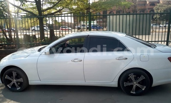 Acheter Occasion Voiture Toyota Mark X Blanc à Lusaka, Zambie Acheter Occasion Voiture Toyota Mark X Blanc à Lusaka, Zambie
