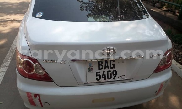 Acheter Occasion Voiture Toyota Mark X Blanc à Lusaka, Zambie Acheter Occasion Voiture Toyota Mark X Blanc à Lusaka, Zambie