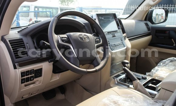 Nunua Imported Toyota Land Cruiser Nyingine Gari ndani ya Import - Dubai nchini Zambia Nunua Imported Toyota Land Cruiser Nyingine Gari ndani ya Import - Dubai nchini Zambia