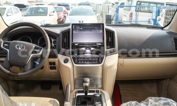 Nunua Imported Toyota Land Cruiser Nyingine Gari ndani ya Import - Dubai nchini Zambia Nunua Imported Toyota Land Cruiser Nyingine Gari ndani ya Import - Dubai nchini Zambia