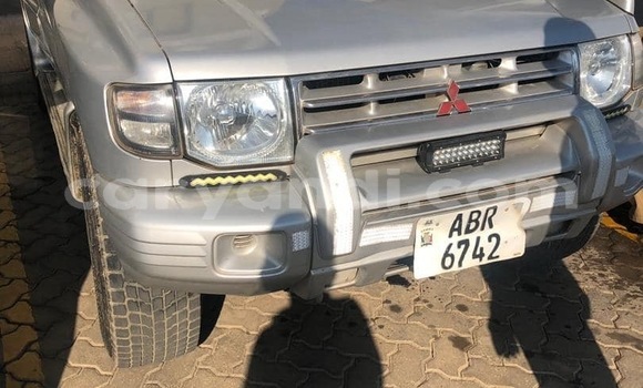 Acheter Occasion Voiture Mitsubishi Pajero Gris à Lusaka, Zambie Acheter Occasion Voiture Mitsubishi Pajero Gris à Lusaka, Zambie