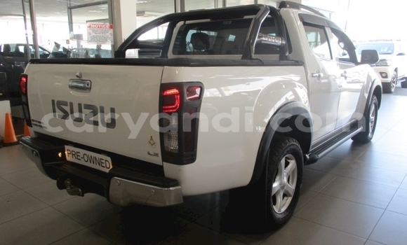 Tenga Tsaru Isuzu KB Chena Mota in Kitwe in Zambia Tenga Tsaru Isuzu KB Chena Mota in Kitwe in Zambia