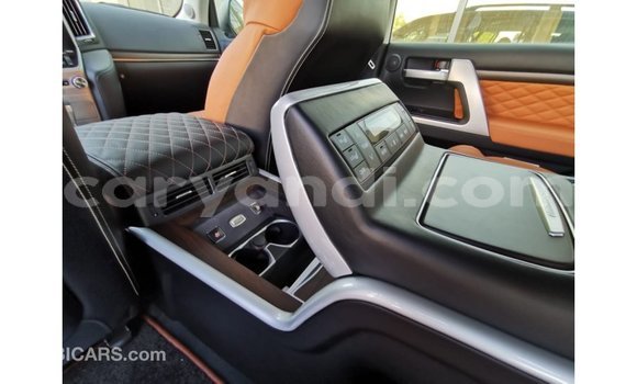 Buy Import Toyota Land Cruiser Black Car in Import - Dubai in Zambia Buy Import Toyota Land Cruiser Black Car in Import - Dubai in Zambia