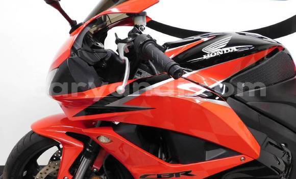 Buy Used Honda CBR 1000 RR Red Bike in Lusaka in Zambia Buy Used Honda CBR 1000 RR Red Bike in Lusaka in Zambia