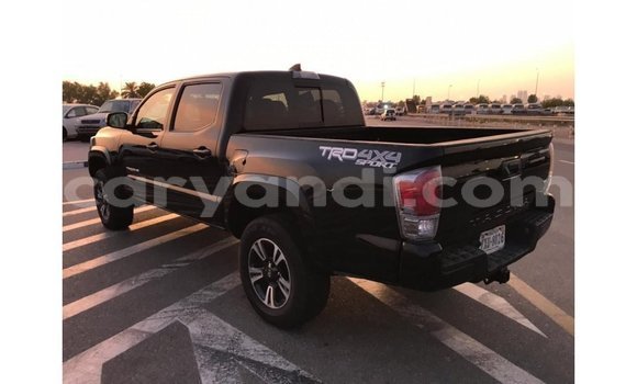 Nunua Imported Toyota Tacoma Nyeusi Gari ndani ya Import - Dubai nchini Zambia Nunua Imported Toyota Tacoma Nyeusi Gari ndani ya Import - Dubai nchini Zambia