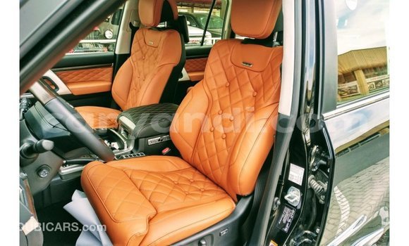 Buy Import Toyota Land Cruiser Black Car in Import - Dubai in Zambia Buy Import Toyota Land Cruiser Black Car in Import - Dubai in Zambia