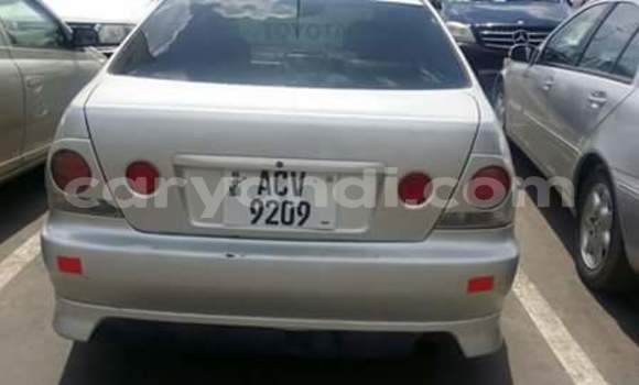 Acheter Occasion Voiture Toyota Altezza Gris à Chipata, Zambie Acheter Occasion Voiture Toyota Altezza Gris à Chipata, Zambie