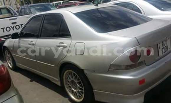 Acheter Occasion Voiture Toyota Altezza Gris à Chipata, Zambie Acheter Occasion Voiture Toyota Altezza Gris à Chipata, Zambie