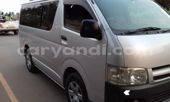 Acheter Occasion Voiture Toyota Hiace Gris à Lusaka, Zambie Acheter Occasion Voiture Toyota Hiace Gris à Lusaka, Zambie