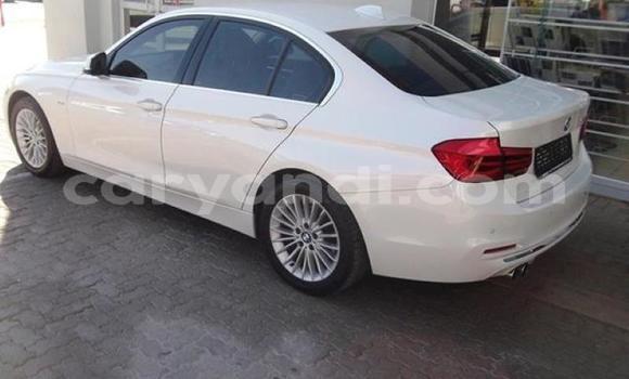 Tenga Tsaru BMW 3–Series Chena Mota in Chingola in Zambia Tenga Tsaru BMW 3–Series Chena Mota in Chingola in Zambia