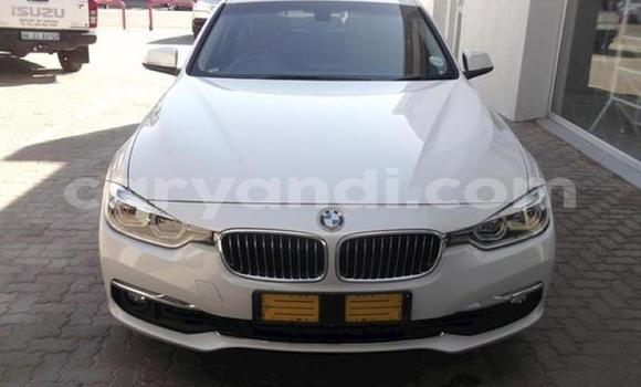 Tenga Tsaru BMW 3–Series Chena Mota in Chingola in Zambia Tenga Tsaru BMW 3–Series Chena Mota in Chingola in Zambia