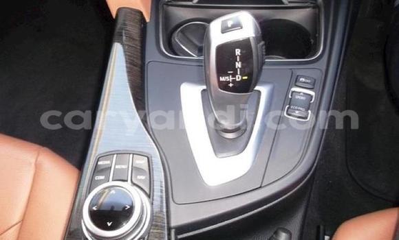 Tenga Tsaru BMW 3–Series Chena Mota in Chingola in Zambia Tenga Tsaru BMW 3–Series Chena Mota in Chingola in Zambia