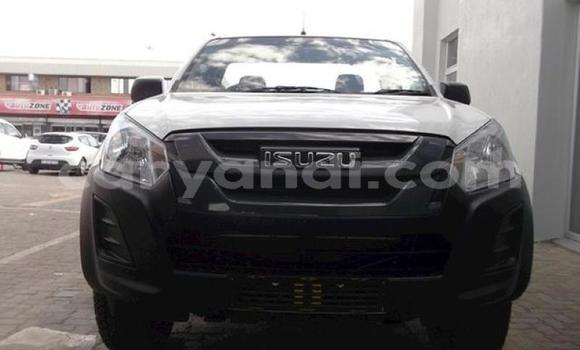 Tenga Tsaru Isuzu D–MAX Chena Mota in Chingola in Zambia Tenga Tsaru Isuzu D–MAX Chena Mota in Chingola in Zambia