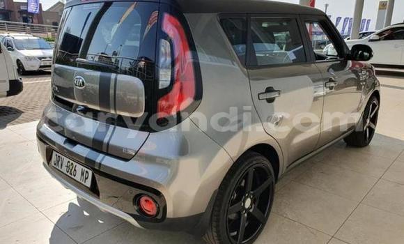 Nunua Ilio tumika Kia Soul Nyingine Gari ndani ya Lusaka nchini Zambia Nunua Ilio tumika Kia Soul Nyingine Gari ndani ya Lusaka nchini Zambia