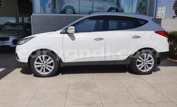 Tenga Tsaru Hyundai ix35 Chena Mota in Lusaka in Zambia Tenga Tsaru Hyundai ix35 Chena Mota in Lusaka in Zambia