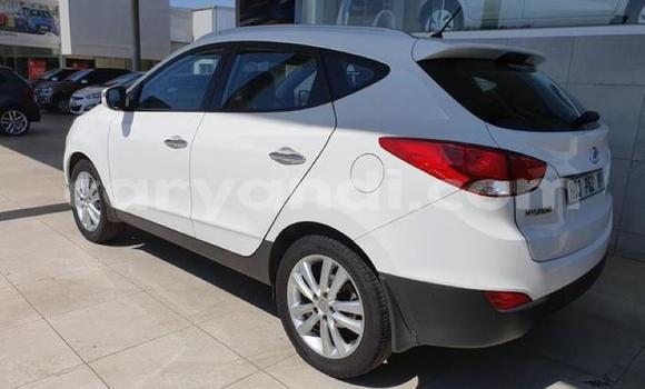 Tenga Tsaru Hyundai ix35 Chena Mota in Lusaka in Zambia Tenga Tsaru Hyundai ix35 Chena Mota in Lusaka in Zambia