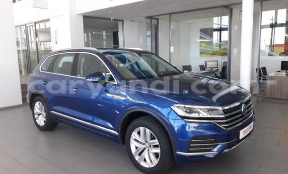 Nunua Ilio tumika Volkswagen Touareg Bluu Gari ndani ya Lusaka nchini Zambia Nunua Ilio tumika Volkswagen Touareg Bluu Gari ndani ya Lusaka nchini Zambia
