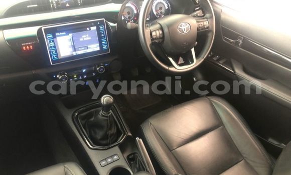 Tenga Tsaru Toyota Hilux Zvimwe Mota in Lusaka in Zambia Tenga Tsaru Toyota Hilux Zvimwe Mota in Lusaka in Zambia