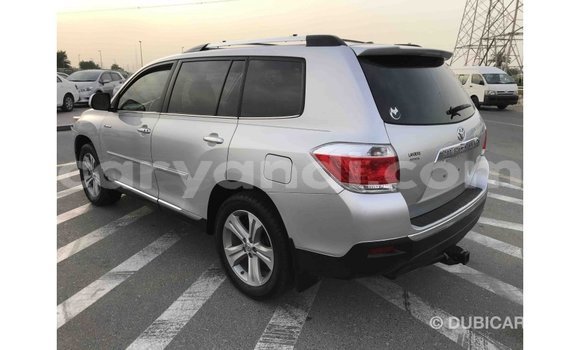 Buy Import Toyota Highlander Other Car in Import - Dubai in Zambia Buy Import Toyota Highlander Other Car in Import - Dubai in Zambia
