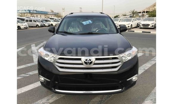 Tenga Imported Toyota Highlander Nhema Mota in Import - Dubai in Zambia Tenga Imported Toyota Highlander Nhema Mota in Import - Dubai in Zambia