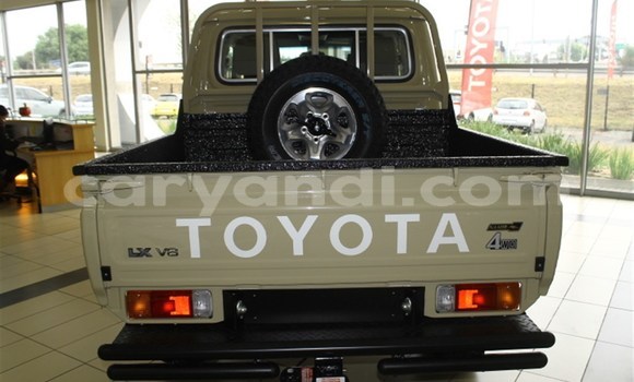 Acheter Occasion Voiture Toyota Land Cruiser Autre à Chingola, Zambie Acheter Occasion Voiture Toyota Land Cruiser Autre à Chingola, Zambie