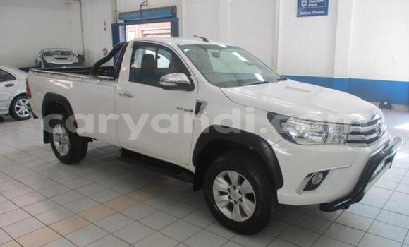 Tenga Tsaru Toyota Hilux Chena Mota in Chingola in Zambia Tenga Tsaru Toyota Hilux Chena Mota in Chingola in Zambia