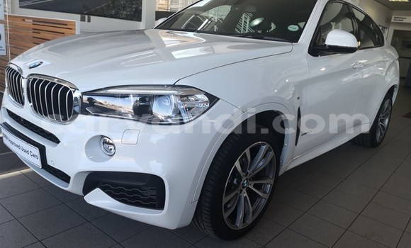 Acheter Occasion Voiture BMW X6 Blanc à Chingola, Zambie Acheter Occasion Voiture BMW X6 Blanc à Chingola, Zambie