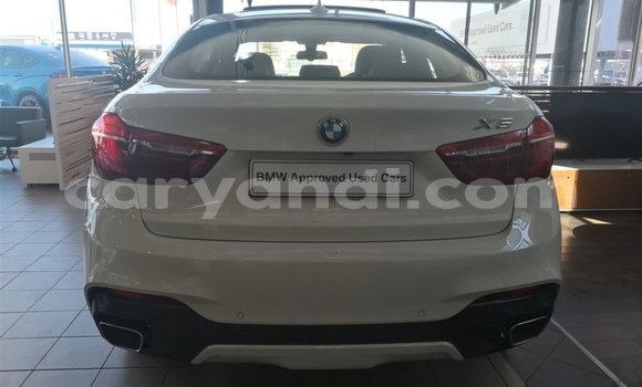 Acheter Occasion Voiture BMW X6 Blanc à Chingola, Zambie Acheter Occasion Voiture BMW X6 Blanc à Chingola, Zambie