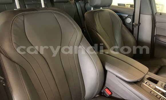 Acheter Occasion Voiture BMW X6 M Blanc à Chingola, Zambie Acheter Occasion Voiture BMW X6 M Blanc à Chingola, Zambie