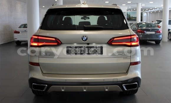 Nunua Ilio tumika BMW X5 M Nyingine Gari ndani ya Chingola nchini Zambia Nunua Ilio tumika BMW X5 M Nyingine Gari ndani ya Chingola nchini Zambia