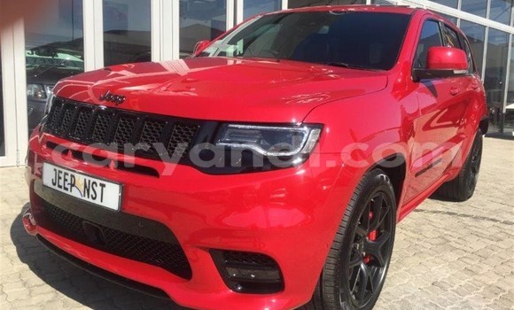 Tenga Tsaru Jeep Cherokee Tsvuku Mota in Chingola in Zambia Tenga Tsaru Jeep Cherokee Tsvuku Mota in Chingola in Zambia