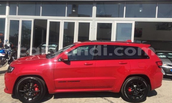 Tenga Tsaru Jeep Cherokee Tsvuku Mota in Chingola in Zambia Tenga Tsaru Jeep Cherokee Tsvuku Mota in Chingola in Zambia