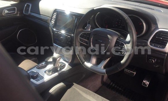 Tenga Tsaru Jeep Cherokee Tsvuku Mota in Chingola in Zambia Tenga Tsaru Jeep Cherokee Tsvuku Mota in Chingola in Zambia