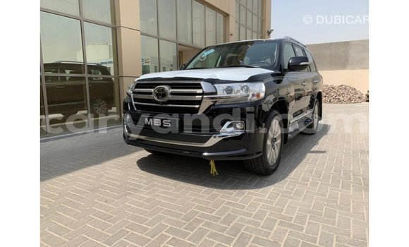 Acheter Import Voiture Toyota Land Cruiser Noir à Import - Dubai, Zambie Acheter Import Voiture Toyota Land Cruiser Noir à Import - Dubai, Zambie