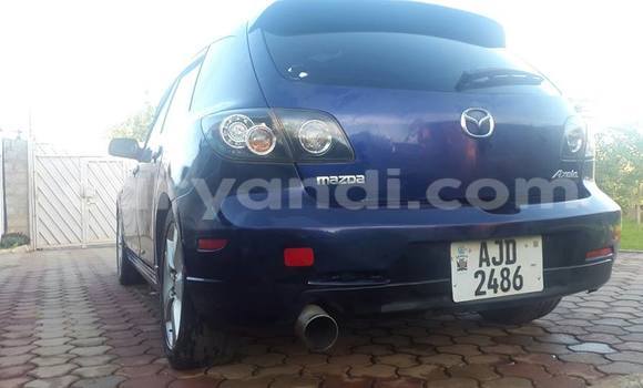 Acheter Occasion Voiture Mazda 323 Bleu à Chingola, Zambie Acheter Occasion Voiture Mazda 323 Bleu à Chingola, Zambie