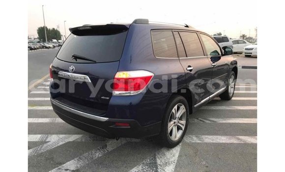 Buy Import Toyota Highlander Blue Car in Import - Dubai in Zambia Buy Import Toyota Highlander Blue Car in Import - Dubai in Zambia