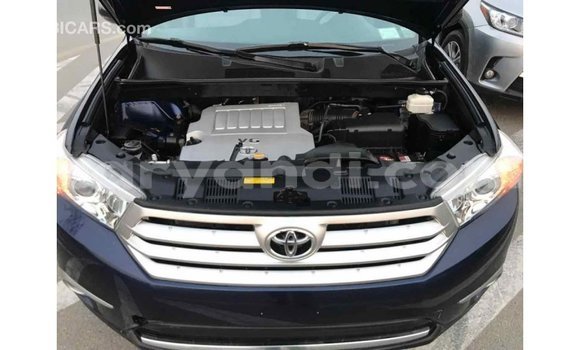 Buy Import Toyota Highlander Blue Car in Import - Dubai in Zambia Buy Import Toyota Highlander Blue Car in Import - Dubai in Zambia